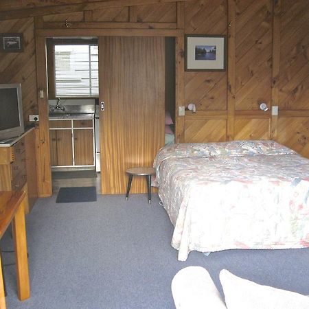 Tongariro River Motel Turangi Εξωτερικό φωτογραφία