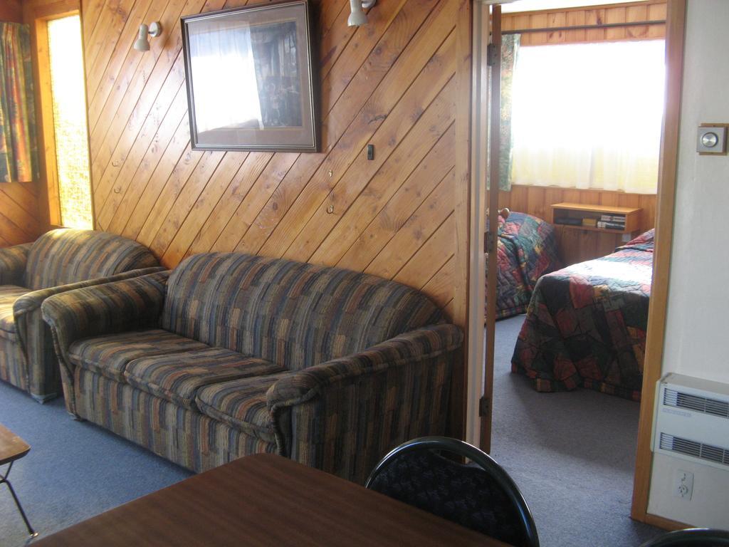 Tongariro River Motel Turangi Δωμάτιο φωτογραφία